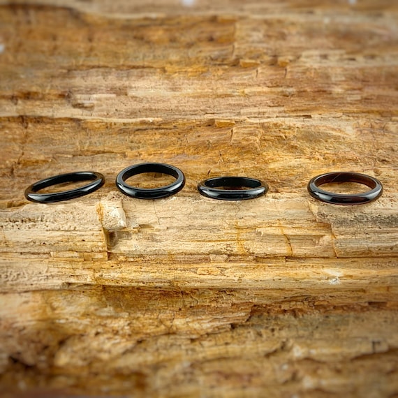 Hand Carved Black Onyx Ring: Solid Stone Band (3mm)