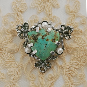 Victorian Turquoise Pin in Sterling Silver, Victorian Style Natural Turquoise Brooch with Seed Pearls, Turquoise Bow Brooch, Sterling Silver