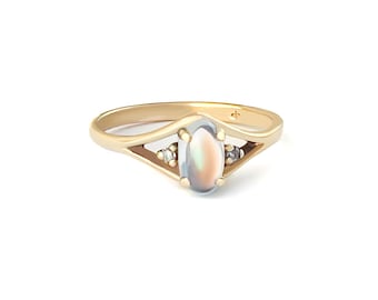 Vintage Rainbow Moonstone Diamond Gold Ring, 10k Gold,  Antique Rainbow Moonstone, Size 6.5