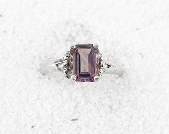 Emerald Cut Amethyst Ring in Sterling Silver, Vintage Natural Amethyst Ring in Sterling Silver, Silver February Amethyst Birthstone Ring