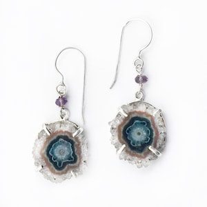 Pendientes de geoda de amatista en plata de ley: colgante de cristal crudo