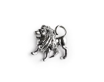 African Lion Sterling Silver Pendant, Roaring Lion Pendant in Sterling Silver, Sterling Silver Lion Charm, King of the Jungle