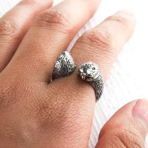 Adjustable Otter Heads Sterling Silver Ring, Animal Wrap Ring, Silver Otter Band, Ring Size 8-9, Vintage Style Silver Ring