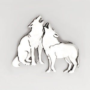 Hand Carved Howling Wolves Sterling Silver Brooch - Wolf Pack Pin