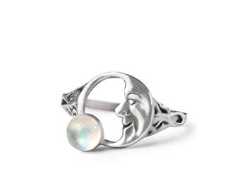 Crescent Moon Ring, Rainbow Moonstone Vintage Style Sterling Silver Ring, Silver Moon Ring, Moon Face Ring, Moonstone Ring