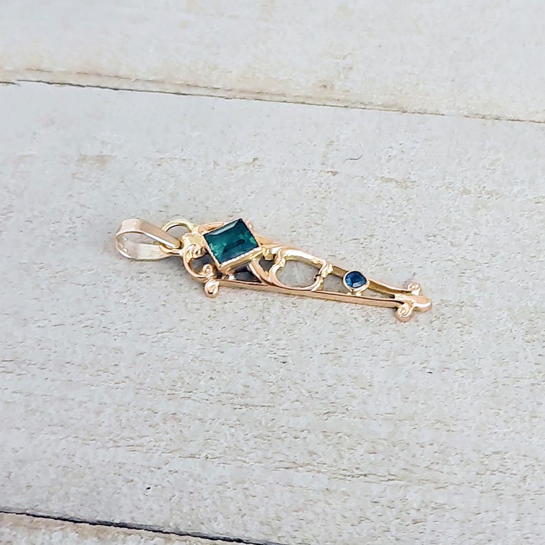 Victorian 10K Gold Pendant: Green Tourmaline & Sapphire Antique Charm image 3