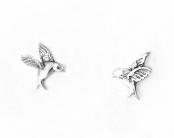 Boucles d’oreilles Hummingbird Stud Paire en argent sterling, Tiny Bird Studs, Small Studs