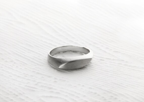 Minimalist Sterling Silver Wave Ring: Matte Satin… - image 4