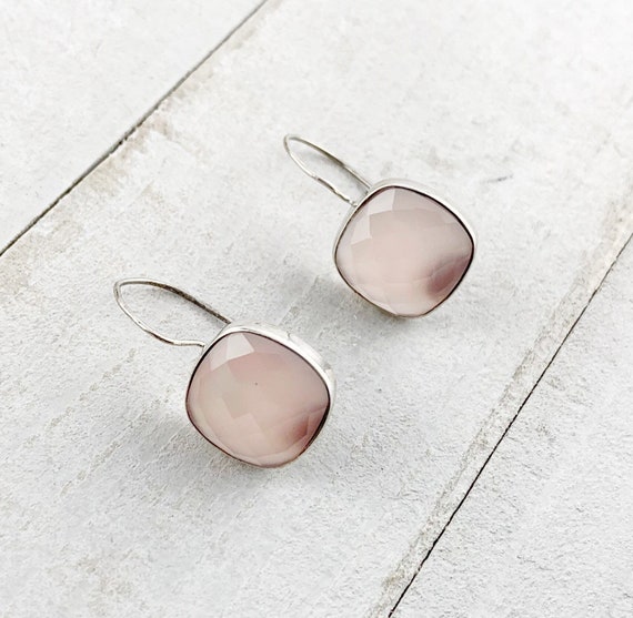 Sterling silver rose quartz earrings Sterling silver rose quartz earrings