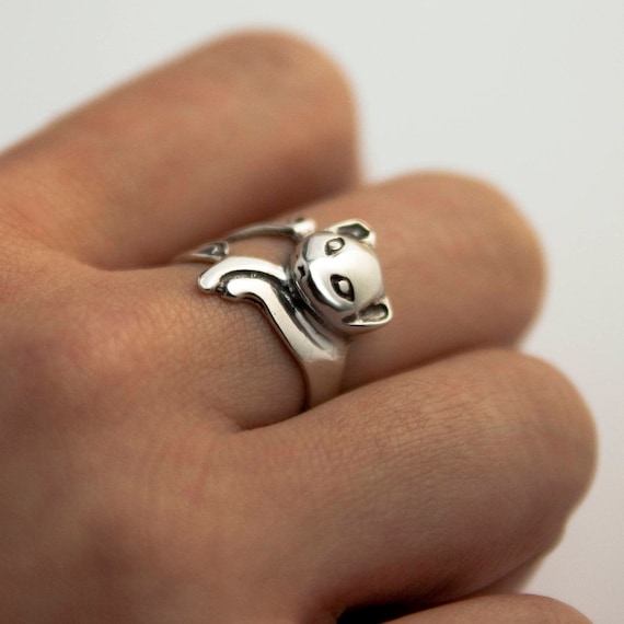 Curling Kitty Cat Sterling Silver Ring