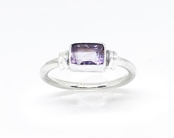 Natural Amethyst Sterling Silver Vintage Ring, February Birthstone Ring, Vintage Sterling Silver Ring, Amethyst Ring, Sterling Silver Ring