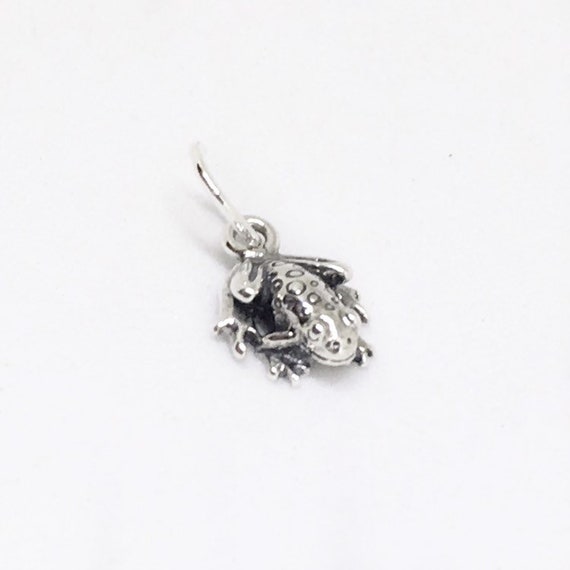 8pcs Antique silver plated nice little frog charm pendant T0612 