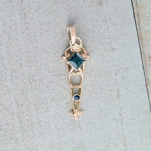 Victorian 10K Gold Pendant: Green Tourmaline & Sapphire Antique Charm image 2