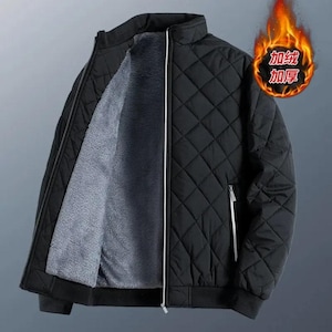 May include: Black quilted jacket with a zip closure and a fleece lining. The jacket has a diamond pattern and a white zip pull. The text on the tag says "加绒加厚" which translates to "Fleece lined and thickened".