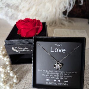 Collar "Para mi amor" con caja de rosas, collar "Esposa especial", collar "Para mi hermosa alma gemela", tarjeta de recuerdo lista para regalar en caja.