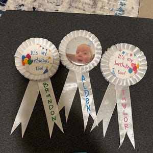 Customizable Rosette Pin – Personalized Ribbon Badge for Any Occasion