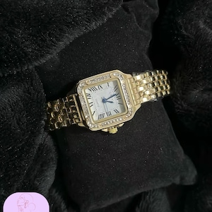 Gold Women’s Watch – Square Dial, Roman Numerals, Crystal Accents, Vintage Elegant Style – Luxury Gift for Her