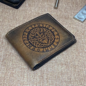Cartera de cuero para quienes aman la combinación de Odín y Vegvisir de Coffyn Gift • Regalo para papá - Para él •