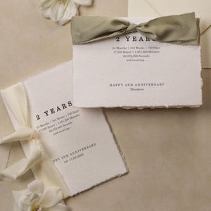 Carte pliée 2e anniversaire de mariage Deckle Edge (D21) - à mari et femme personnalisé prénom date ruban coton deuxième anniversaire 5 x 7 po