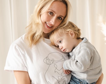Breastfeeding Top with Mother & Baby Line Art - Organic Cotton, Postpartum Gift