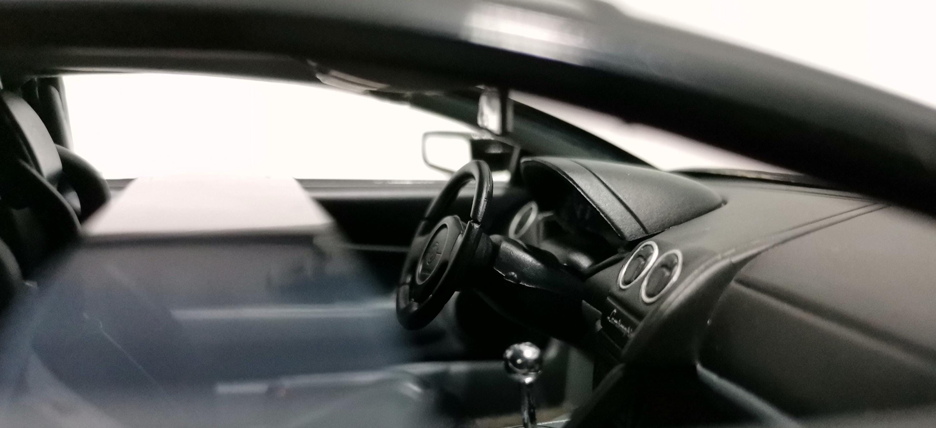 1/12 AUTOart Lamborghini Murcielago Noire - Édition Limitée - Modèle DK643