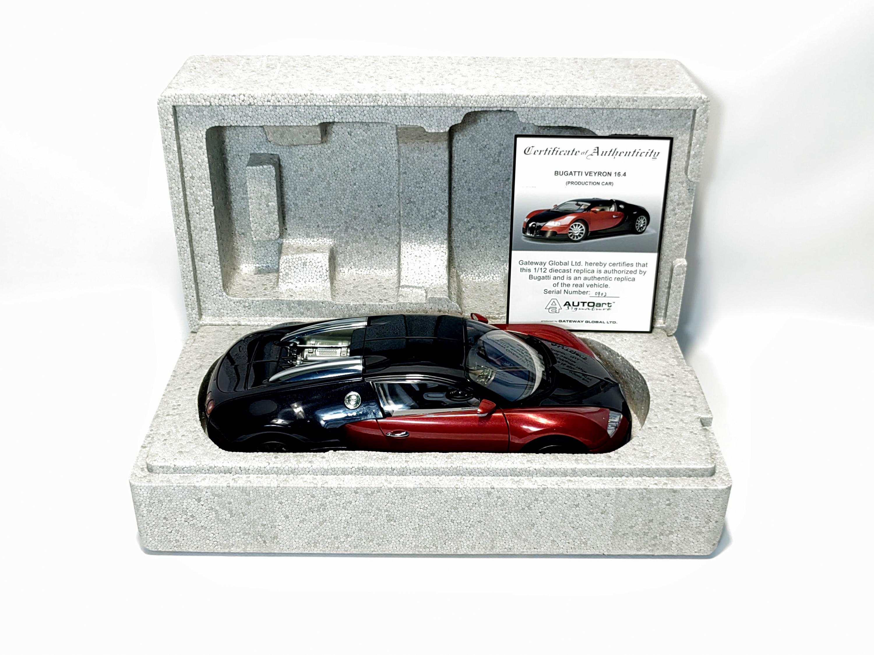 Autoart 1/12 Bugatti EB 16.4 Veyron Production Car Black/red