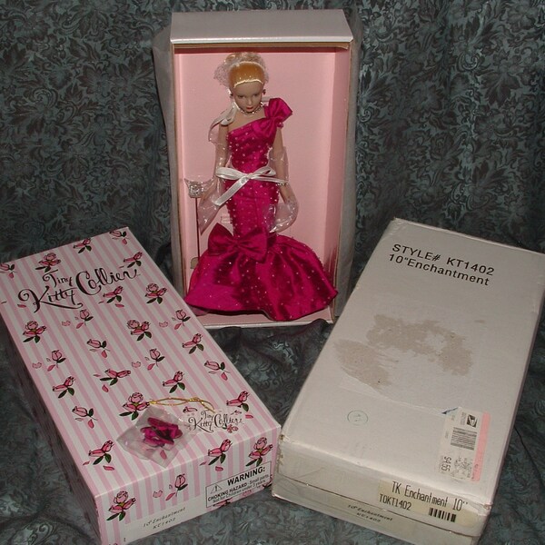Tonner 10 Tiny Kitty Collier-Pink Flowers KT8402 (As shown