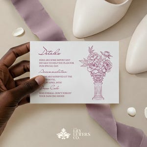 Modello per biglietto di nozze con dettagli di peonie, biglietto minimalista con chiusura malva, carta da lettere floreale modificabile da Canva, biglietto con peonie bordeaux - PEONY BLOOM
