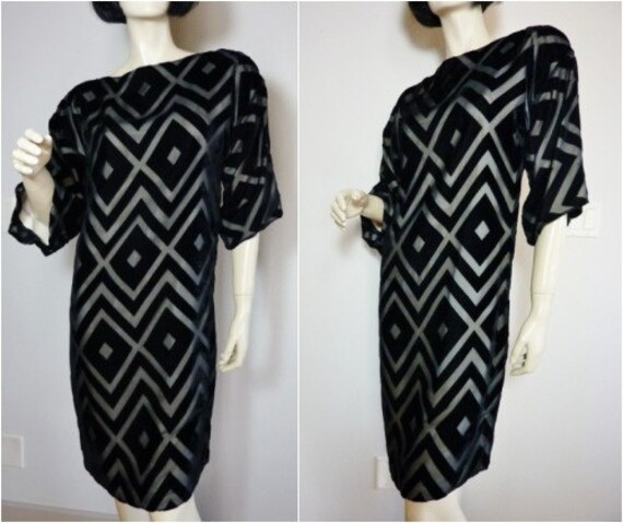 DOMINIQUE Vtg. 60s DECO Mod Geometric Dress Velve… - image 1