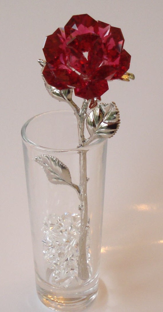 Red Crystal Rose made using Swarovski Crystal in glass vase