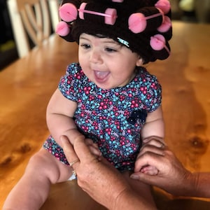 Virkad rullhatt: Nyhetskostym, fotorekvisita