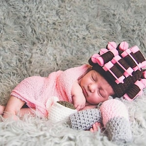 Gehaakte krulmuts: babyfotorekwisiet, halloweenkostuum