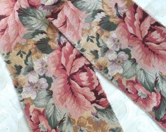 Hand Torn Cotton Vintage Varicolored Faux Tapestry Floral Fabric Strips 4"