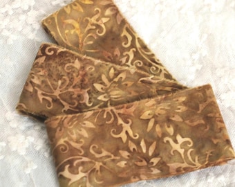Hand Torn Batik Russet Floral Cotton Fabric Strips 2"