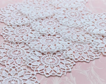 Miniature White Round Lace Doilies (12), Journal Scrapbooking Supplies, Snippets Cluster Supply, Quilting Supply