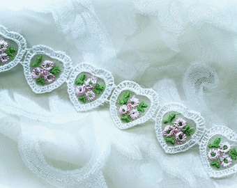 Vintage Miniature Green & Pink Floral Heart Lace Doilies (10), Journal Scrapbooking Supplies, Snippets Cluster Supply, Quilting Supply
