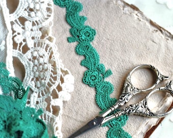Kelly Green Paisley Floral Flower Double Swag Lace 7/8", Dainty Decorative Embroidered Edging Trim