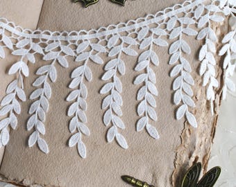 Leaf Tassel Fringe, Shabby Chic Supply, Doll Trim, Scrapbook Trim, Slow Stitch Snippet Supplies, DIY Hair Supply, Leaf Leaves Applique,