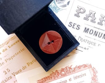 Vintage Button Statement Ring, Adjustable Brown Cocktail Ring, Fun Upcycled Fashion Jewelry