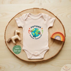 Future World Traveler Baby Onesie®, Cute Adventure Baby Bodysuit, Baby Travel Outfit, Baby Shower Gift For Parents Who Love To Travel