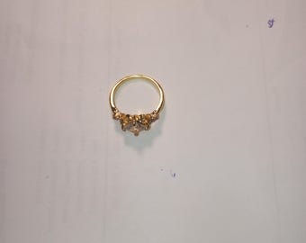Yellow Gold Ring with type Diamon Zirconia Stone