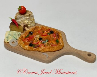 OOAK 1:12 Tomato, Pepper, Onion, Mushroom & Olive Long Focaccia Bread by IGMA Artisan Robin Brady-Boxwell - Crown Jewel Miniatures