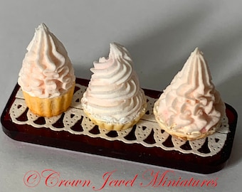 1:12 Trio of Blush Whipped Cream Tarts for Valentine's Day by IGMA Artisan Robin Brady-Boxwell - Crown Jewel Miniatures