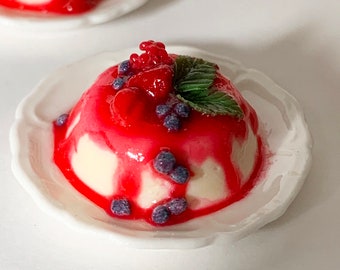 1:12 One Plate Italian Panna Cotta with Mixed Berries and Berry Sauce by IGMA Artisan Robin Brady-Boxwell - Crown Jewel Miniatures