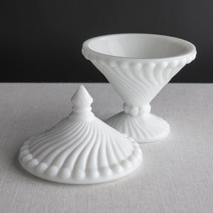 Westmoreland Ball and Swirl Milk Glass Covered Candy Dish White Glass 1960s image 3