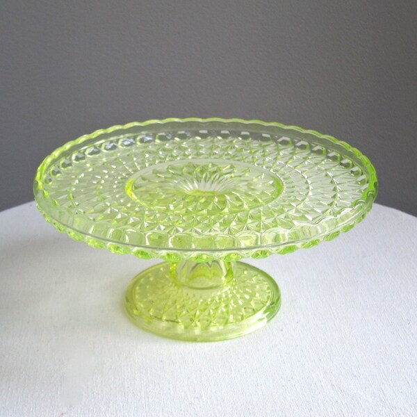 Victorian Yellow Vaseline Glass Cake Stand Pressed Diamond Pattern Central 1885 EAPG