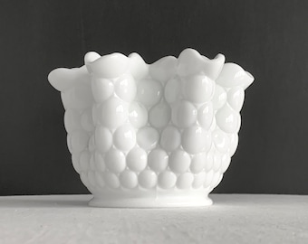 Westmoreland Milk Glass Handkerchief Vase with Circles Bubbles