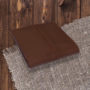 Cartera de cuero artesanal para hombre de Leather Artisans USA: billetera delgada plegable con bloqueo RFID / Piel de grano completo genuina / Regalo para él / W-LA002