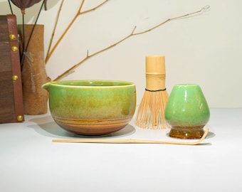 Ceramic Matcha Bowl Whisk Set, Matcha Bowl Kit With Spout, Green Matcha Tea Set Matcha Gift Set for Friends Birthday Gifts Mothers Day Gifts