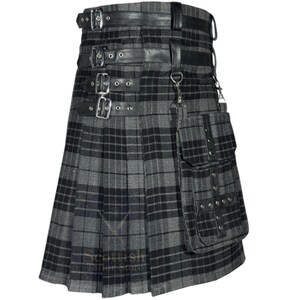 Modern Grey Watch Utility Kilt – Stylish Hybrid Tartan Kilt for Men – Custom Grey Tartan Utility Kilt – Heavy Duty Hybrid Scottish Work Kilt